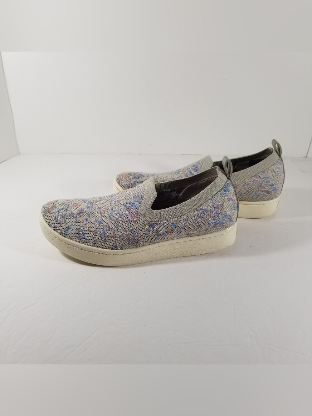 Skechers Air Cooled Arch Fit Slip On Sneakers Women's 8 Gray Blue Pink Shoes
